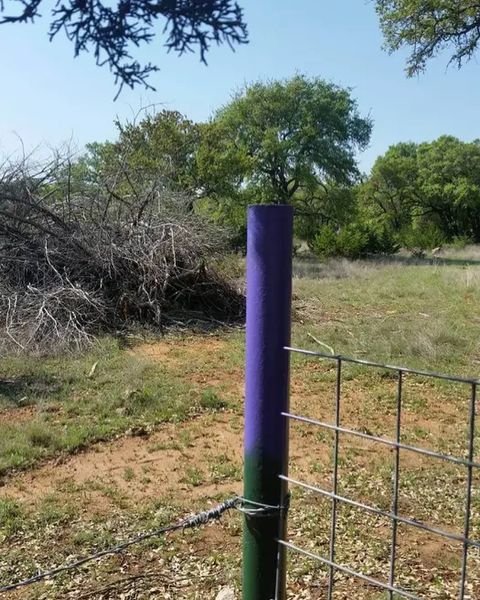 If you see a purple fence post, you better turn around.