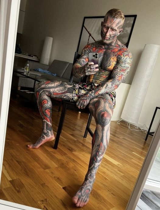 Man Tattoos 95% Of His Body, Reveals What He Looked Like Before He Had Any.