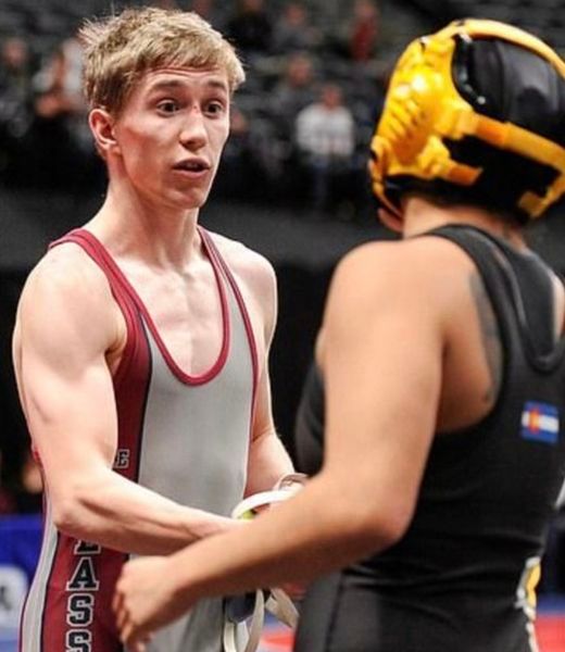 High School Wrestler Forfeits State Tournament, Ends His Career After Seeing His Opponent.