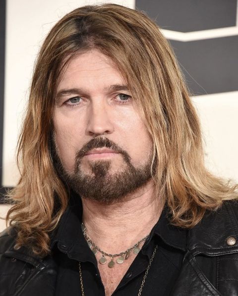 Please join us in wishing a very happy 63rd birthday to none other than Billy Ray Cyrus!🥳 The country crooner with the ‘Achy Breaky Heart’ has given us a lot of great music over the years. But in recent times, his personal life has been the thing to make headlines. His leaked audio revealed the shocking things he says about daughter Miley Cyrus in private.