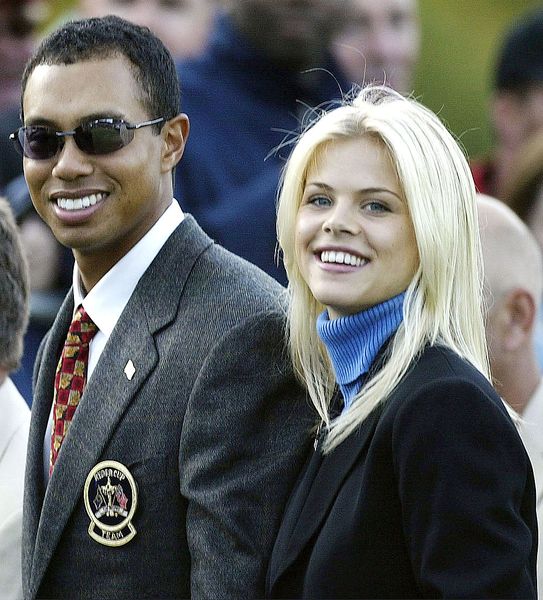 Remember Tiger Woods’s ex-wife? Try not to smile when you see her now.