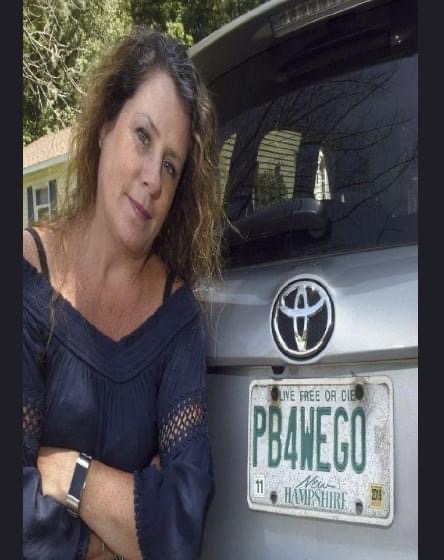 She’s had her license plate for 15 years, but now the state finds it “inappropriate.” 😮😮