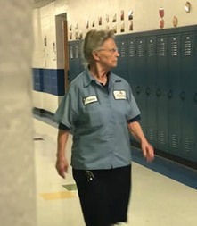 77-year-old janitor kept a secret, staff find out and confront her in front of the school –