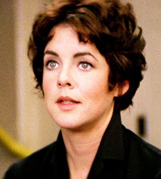 The wonderful Stockard Channing turns 80 this year, but the ‘Grease’ star looks totally unrecognizable now.