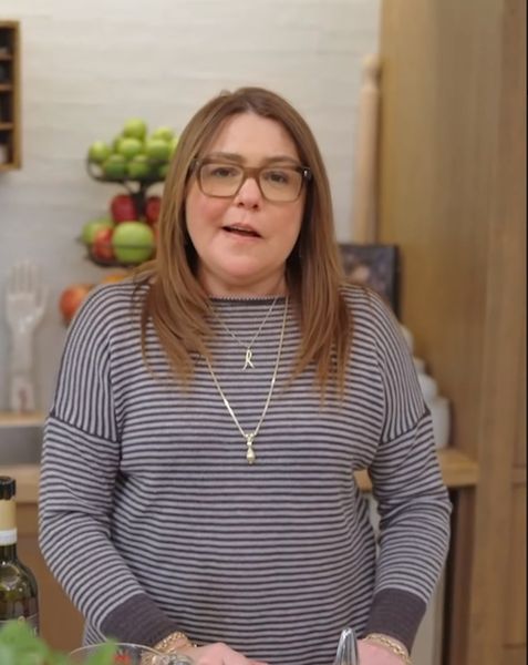 Fans express concern after an ‘unrecognizable’ Rachael Ray appeared to have difficulty speaking in her latest video.