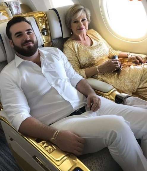 MY HUSBAND BOUGHT FIRST CLASS TICKETS FOR HIMSELF AND HIS MOM, LEAVING ME AND THE KIDS IN ECONOMY – MY LESSON TO HIM WAS HARSH