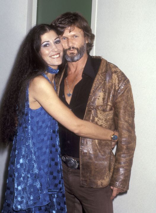 What happened to Rita Coolidge and what does she look like today? Kris Kristofferson and his ex-wife Rita Coolidge lost their second child after winning a Grammy in 1973 for “From the Bottle to the Bottom”.