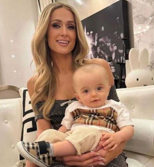 Paris Hilton’s been forced to defend her baby son from haters who made fun of his head. She did not hold back when responding to the cruel trolls, and you better sit down before you see what she said 😱