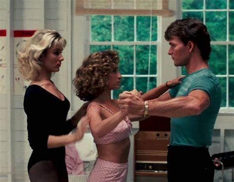 Look Closely This deleted scene from Dirty Dancing confirms what we all suspected…Check👇👇👇